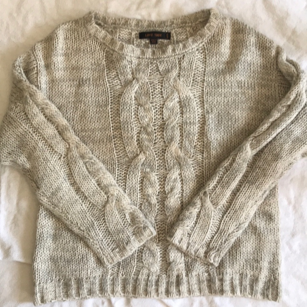 Warm fashionable Sweater